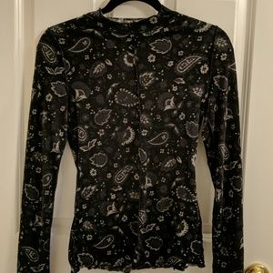 Adorable and warm LS top